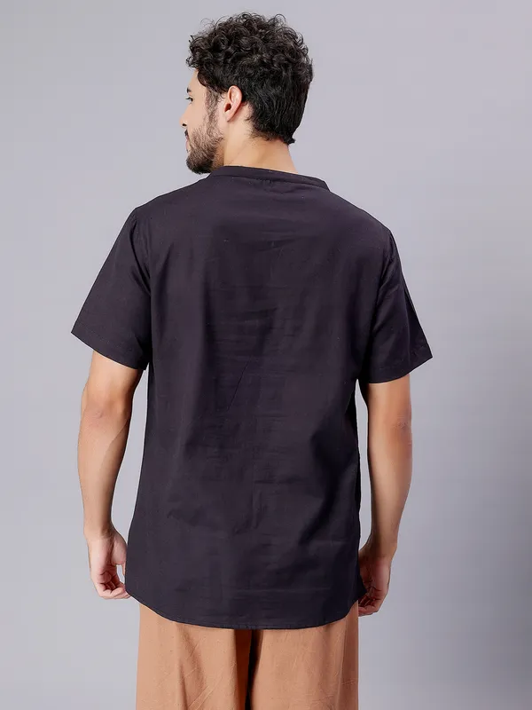 Black_Pure_Cotton_Regular_Kurta_For_Mens