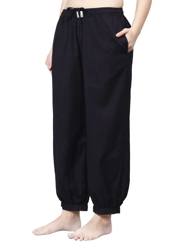 Black_Pure_Cotton_Regular_Yoga_Pant_For_Women