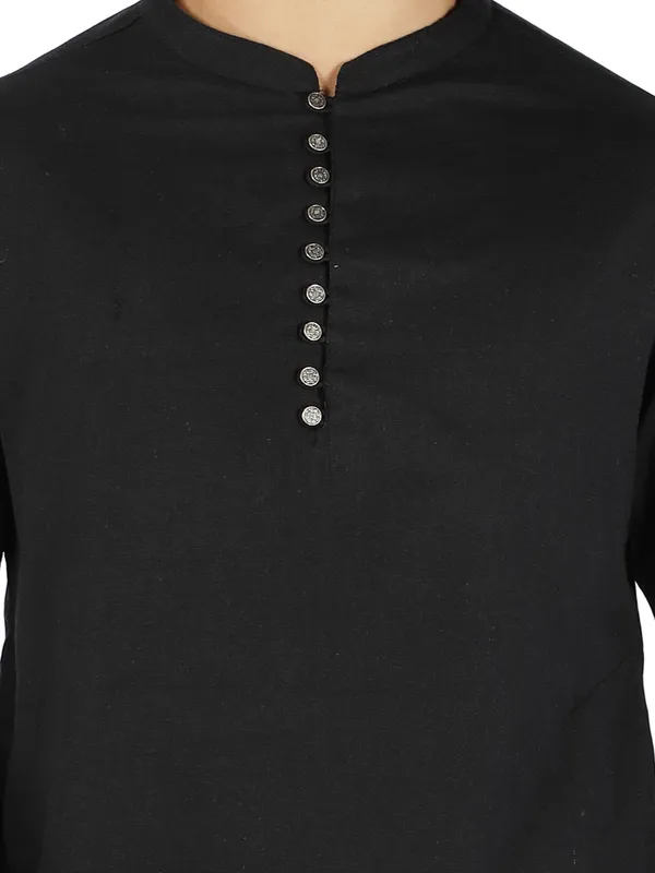 Black_Pure_Cotton_Regular_Kurta_For_Mens