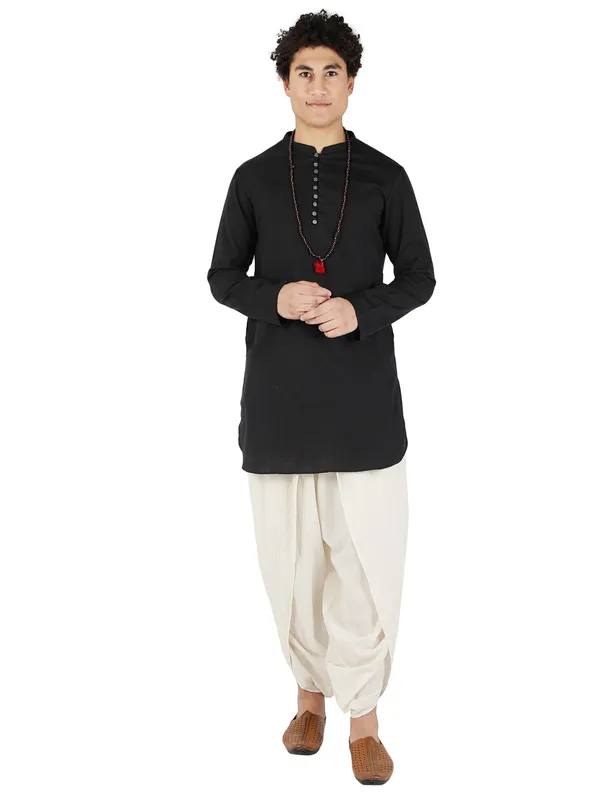 Black_Pure_Cotton_Regular_Kurta_For_Mens