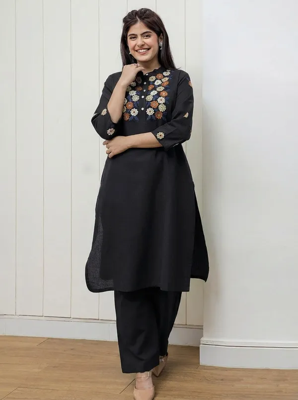 Black_Embroidered_Cotton_Flex_Kurta_and_Pant_Set
