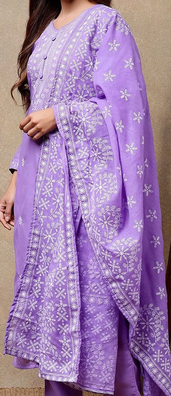 Ethnic_Motifs_Embroidered_Chikankari_Pure_Cotton_Kurta_with_Trouser_&_Dupatta