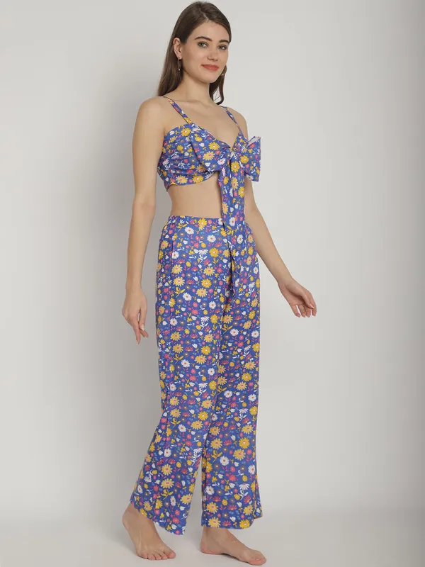 Blue_Floral_Tie_Up_Top_&_Pants_Set