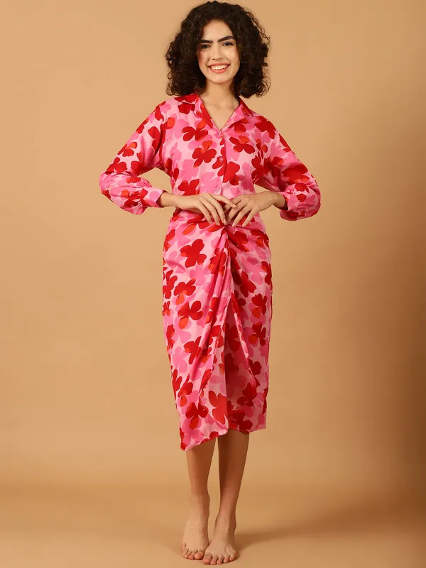 Pink_Floral_Printed_Vacation_Wear_Set