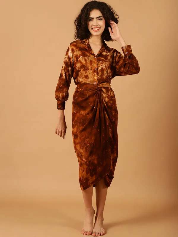 Brown_Tie_&_Dye_Printed_Vacation_Wear_Set