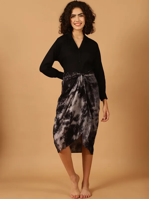 Black_Tie_&_Dye_Printed_Vacation_Wear_Set