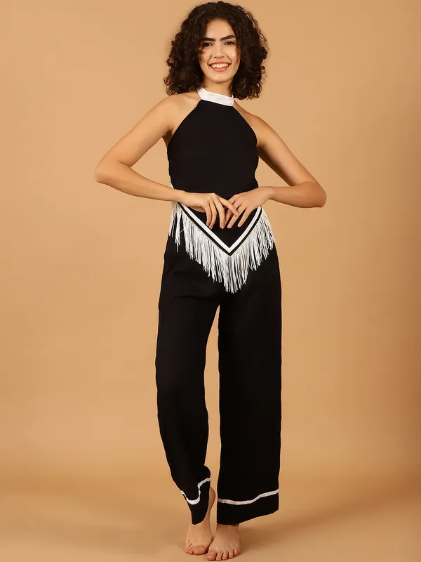 Black_Solid_Co-Ord_Set_With_White_Fringes_for_Women