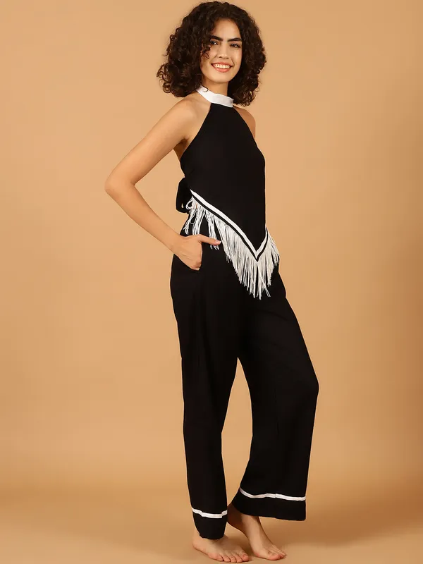 Black_Solid_Co-Ord_Set_With_White_Fringes_for_Women