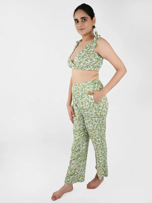 Green_Daisy_Dee_Floral_Printed_Co-Ord_Set_For_Women