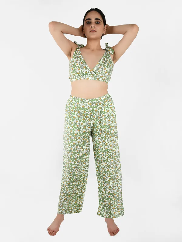 Green_Daisy_Dee_Floral_Printed_Co-Ord_Set_For_Women