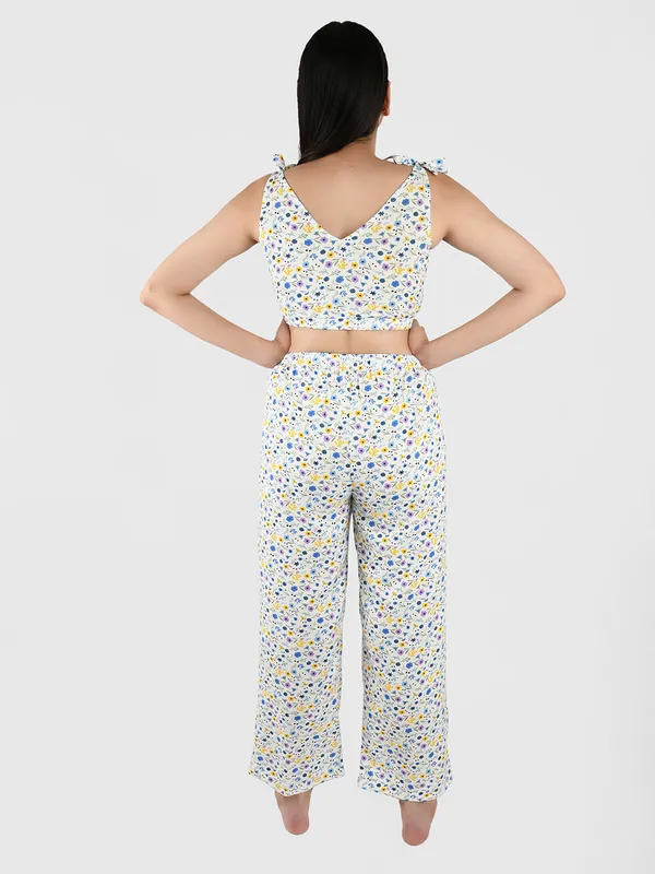White_Floral_Printed_Co-Ord_Set_For_Women