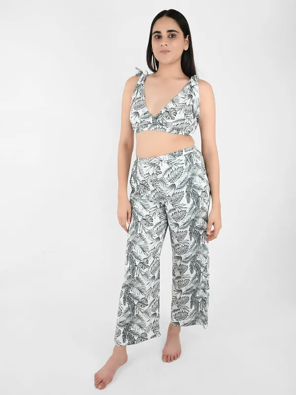 Grey_Tropical_Printed_Co-Ord_Set_For_Women