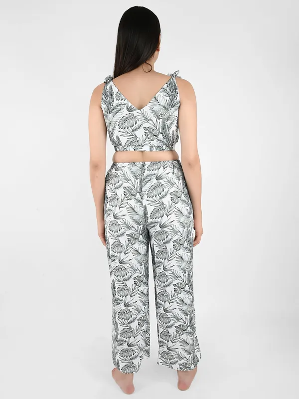 Grey_Tropical_Printed_Co-Ord_Set_For_Women