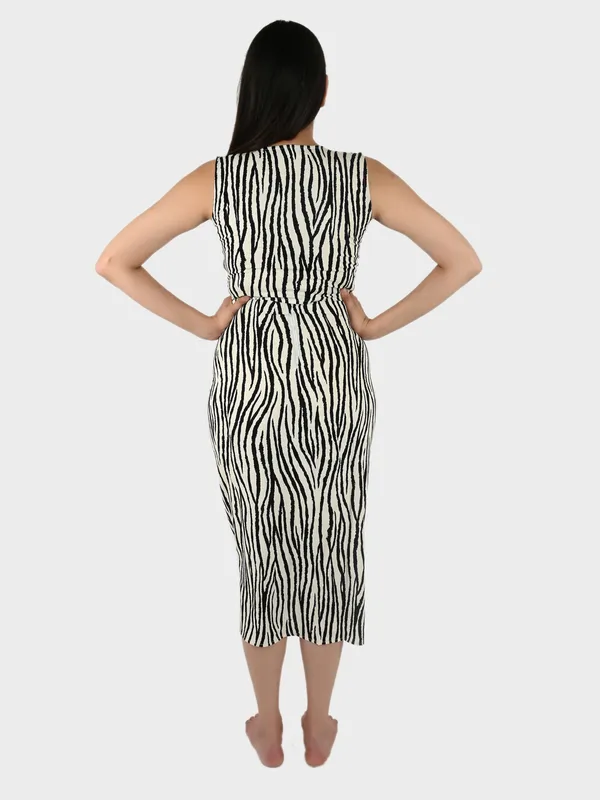 Black_Zebra_Printed_Top_&_Tie-Up_Skirt_Set_for_Women