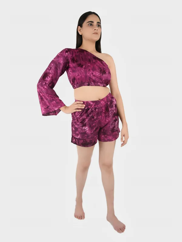 Wine_Tie_&_Dye_Top_With_Shorts__For_Women