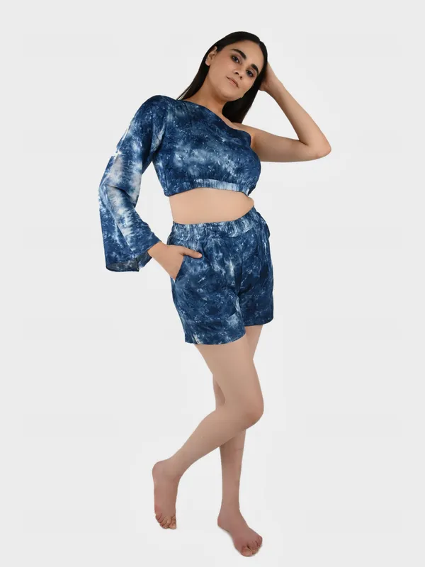 Blue_Tie_&_Dye_Top_With_Shorts_Set_For_Women