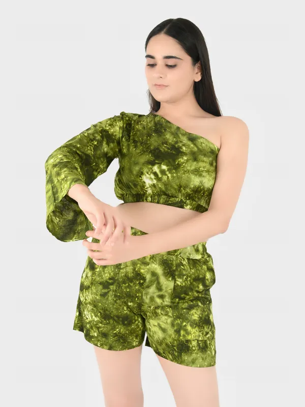 Green_Tie_&_Dye_Top_With_Shorts__For_Women