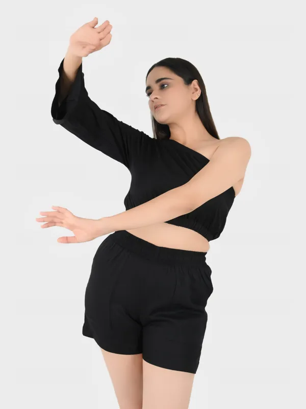 Black_Green_Solid_Top_With_Shorts_Set__For_Women
