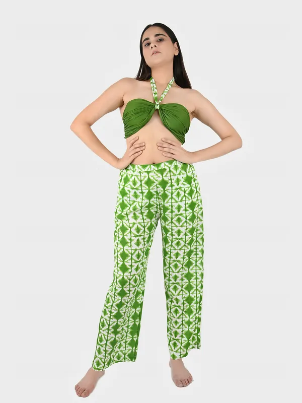 Green_Geometric_Halter_Crop_Top_&_Pants