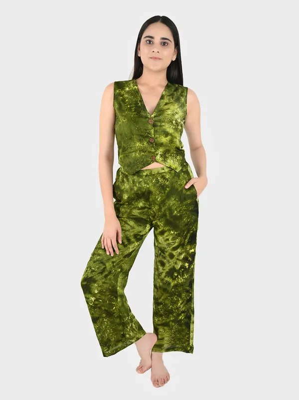 Green_Tie_&_Dye_Waist_Coat_Top_&_Pants