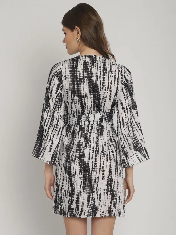 Black_Tie_&_Dye_Printed_Wrap_Around_Dress_for_Women