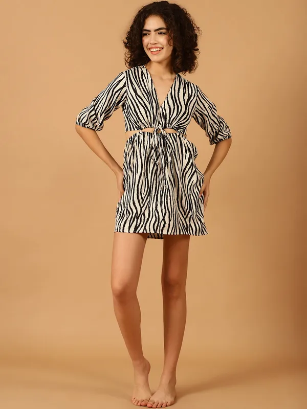 Zebra_Printed_Cut-Out_Dress_for_Women