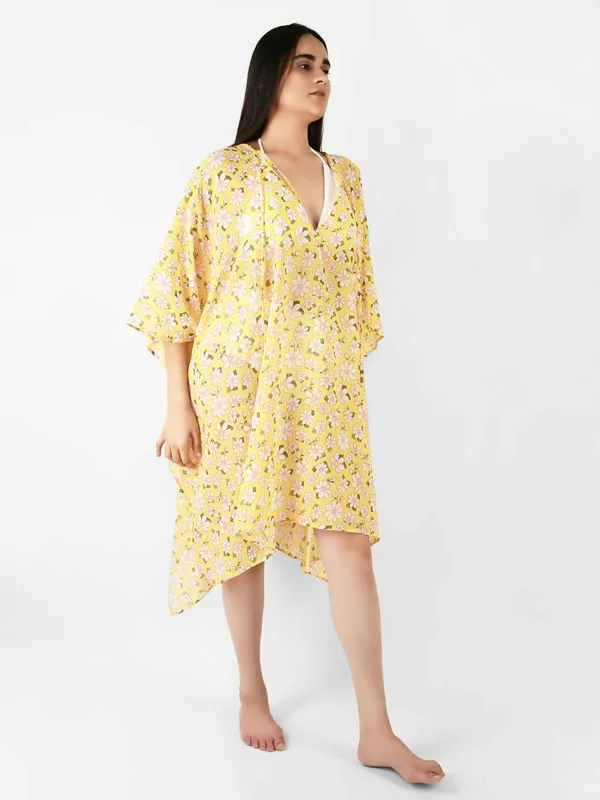 Yellow_Floral_Printed_Poncho_Cover-Up_Kaftan_for_Women