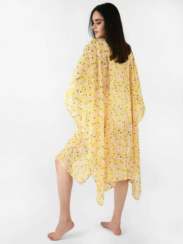 Yellow_Floral_Printed_Poncho_Cover-Up_Kaftan_for_Women