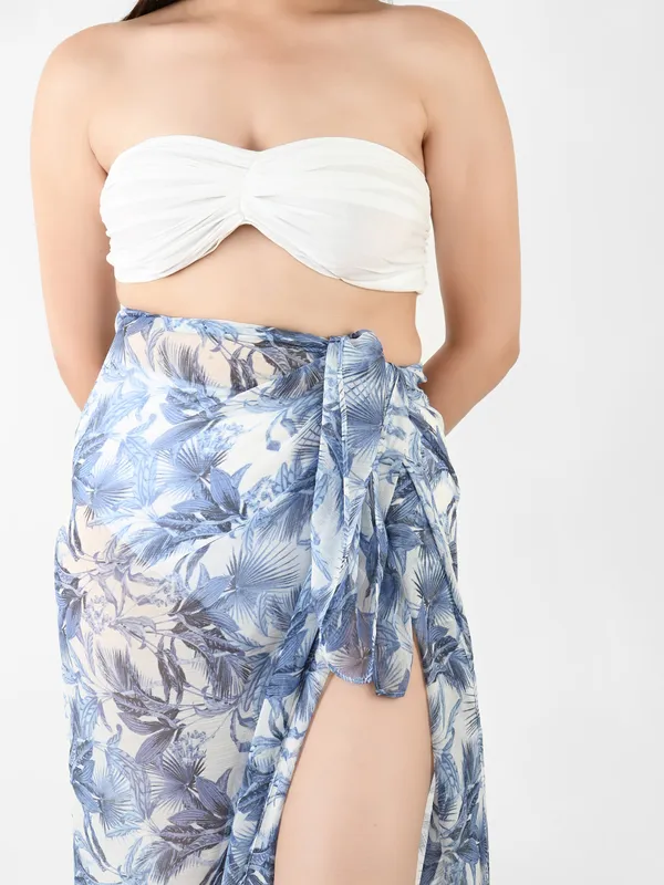 Blue_Leaf_Printed_Long_Sarong_for_Women