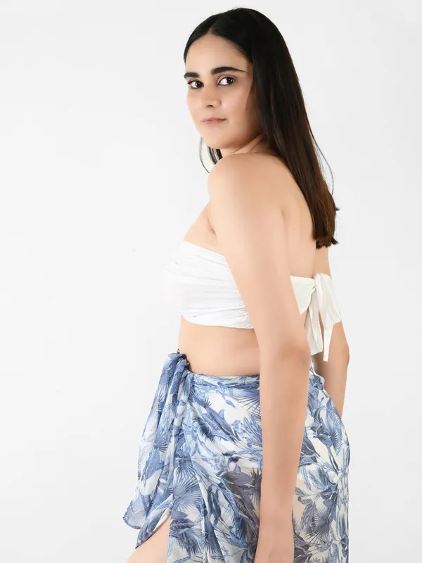 Blue_Leaf_Printed_Long_Sarong_for_Women