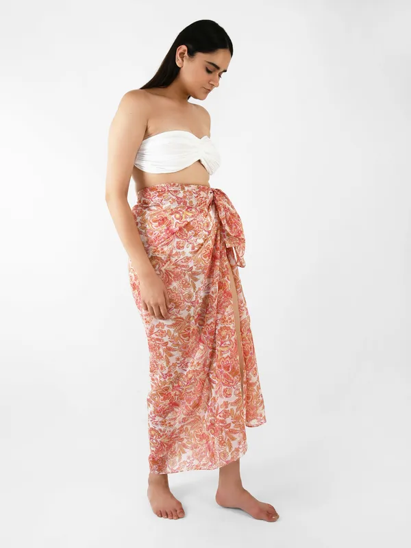 Peach_Paisley_Printed_Long_Sarong_for_Women