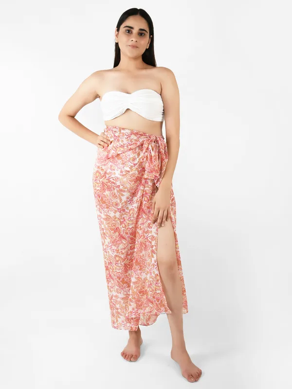 Peach_Paisley_Printed_Long_Sarong_for_Women