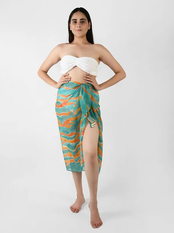 Green_Abstract_Printed_Long_Sarong_for_Women