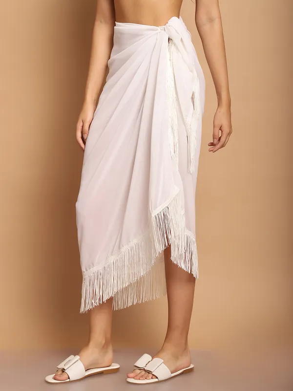 White_Sarong_for_Women_With_White_Fringes_for_Women
