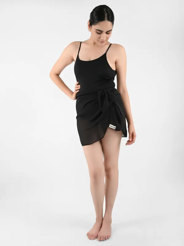 Black_Printed_Short_Sarong_for_Women