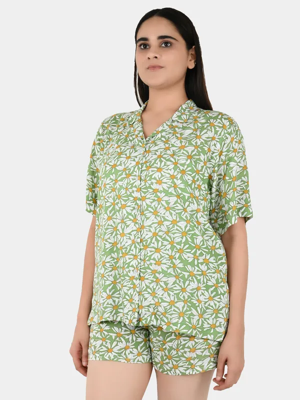 Green_Daisy_Dee_Printed_Loungewear_Set_for_Women
