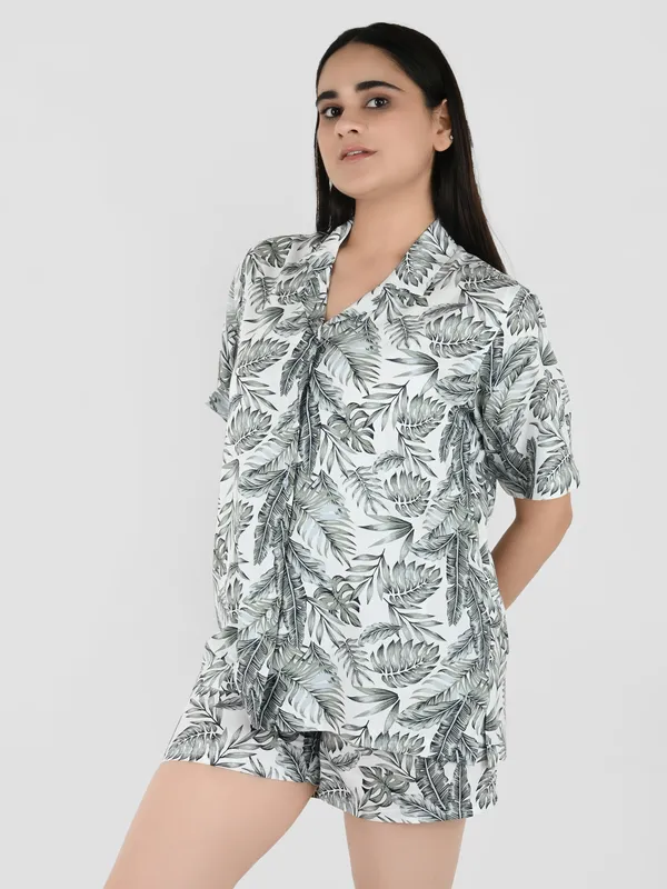 Grey_Tropical_Printed_Loungewear_Set_for_Women