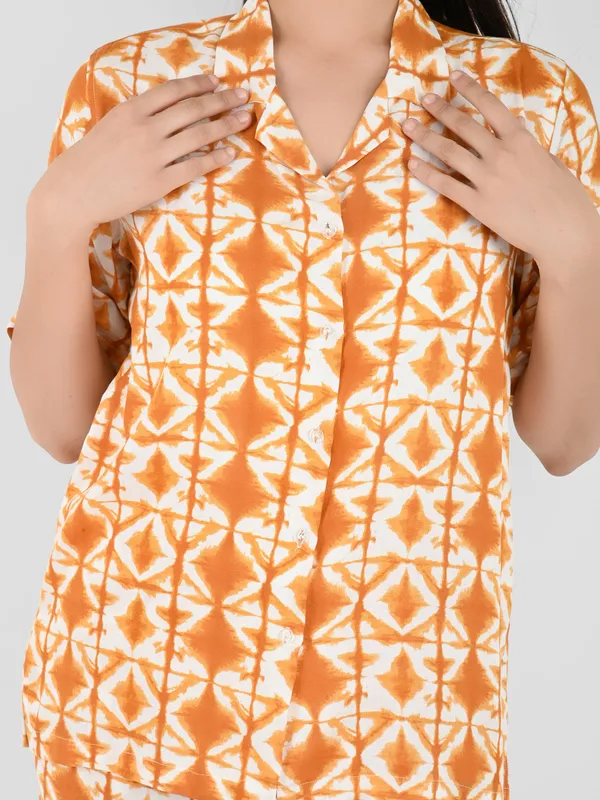 Mustard_Geometric_Printed_Loungewear_Set_for_Women