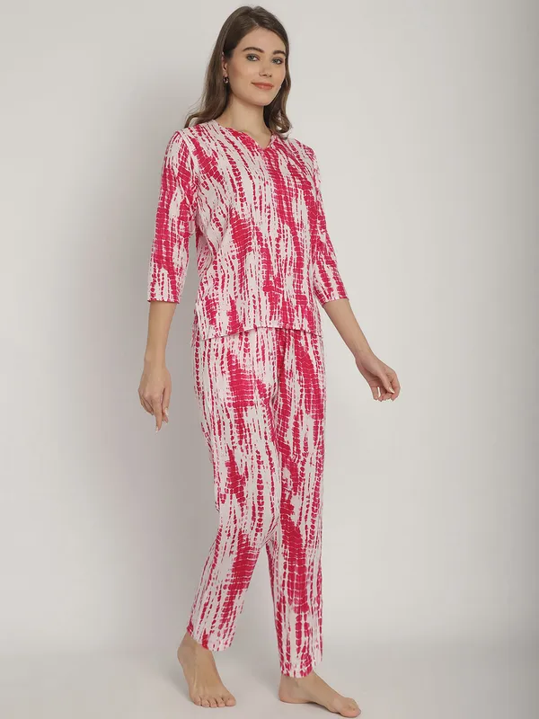 Pink_Tie_&_Dye_Printed_Co-Ord_Set_For_Women