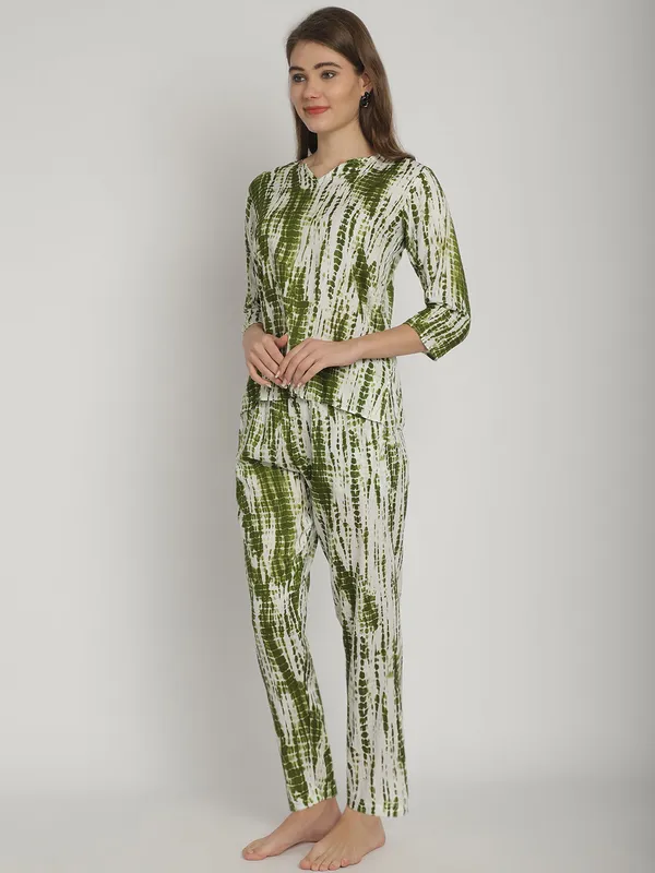 Green_Tie_&_Dye_Printed_Co-Ord_Set_For_Women