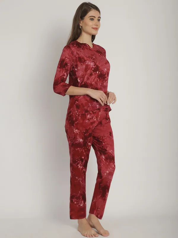 Maroon_Tie_&_Dye_Printed_Co-Ord_Set_For_Women