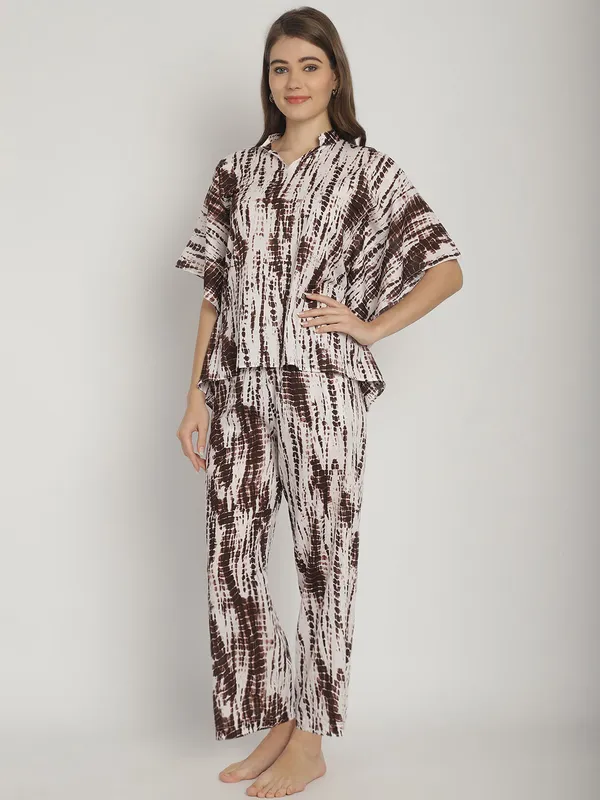 Brown_Tie_&_Dye_Printed_Kaftan_for_Women_Top_With_Pants_Set