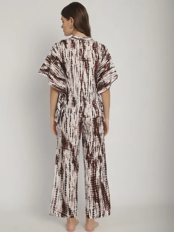 Brown_Tie_&_Dye_Printed_Kaftan_for_Women_Top_With_Pants_Set