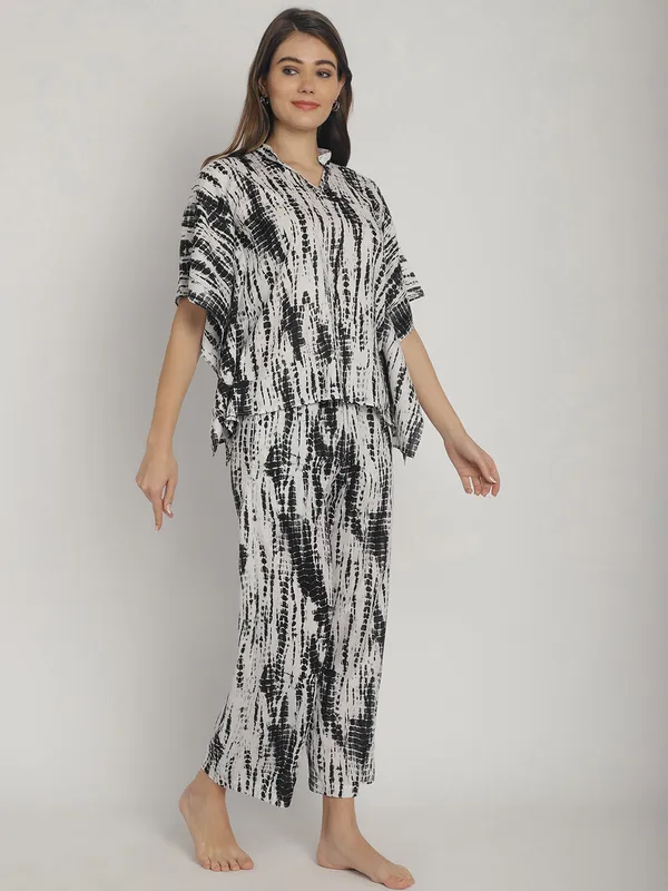 Black_Tie_&_Dye_Printed_Co-Ord_Set_For_Women