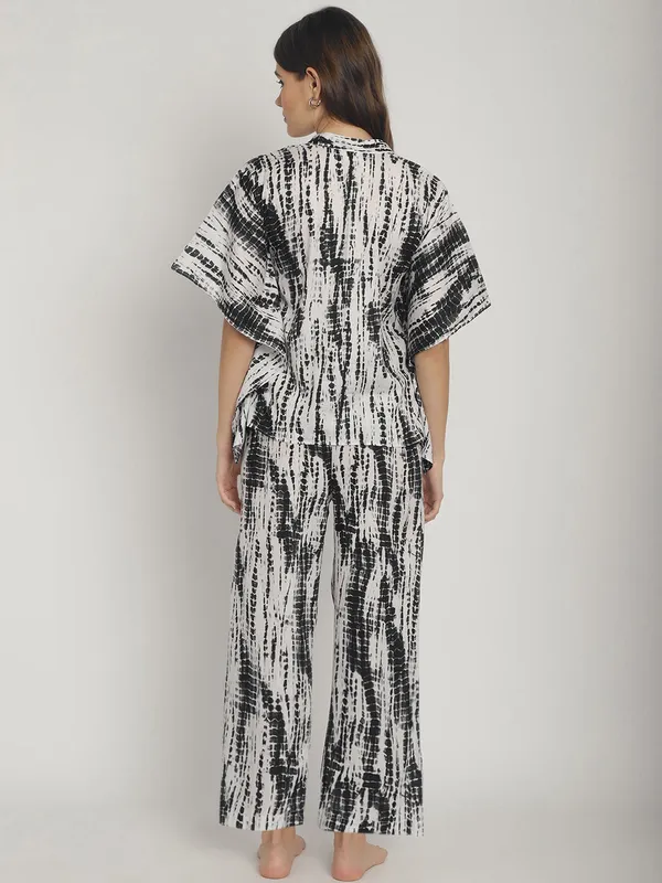 Black_Tie_&_Dye_Printed_Co-Ord_Set_For_Women