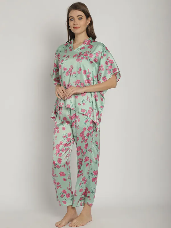 Green_Floral_Printed_Kaftan_for_Women_Top_With_Pants