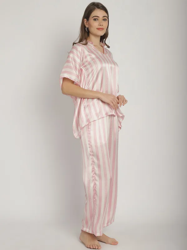 Pink_Stripes_Printed_Kaftan_for_Women_Top_With_Pants