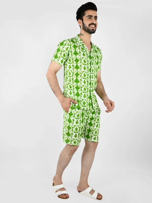 Green_Geometric_Printed_Co-Ord_Set_for_Men