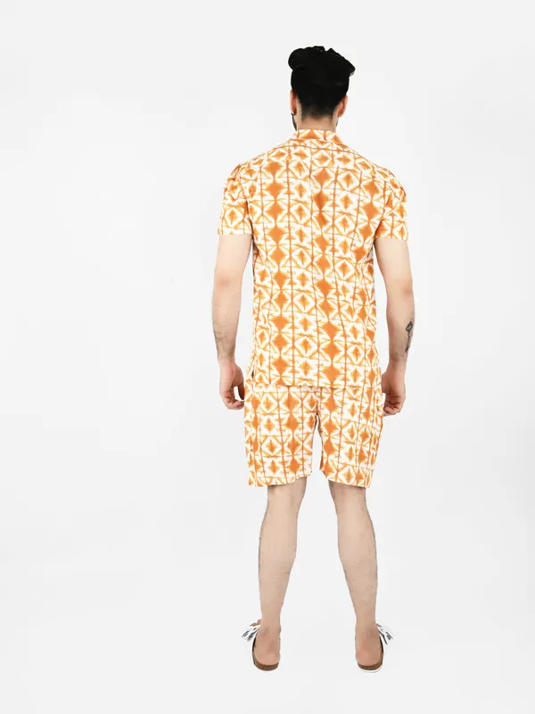 Mustrad_Geometric_Printed_Shirt_With_Shorts_Co-Ords