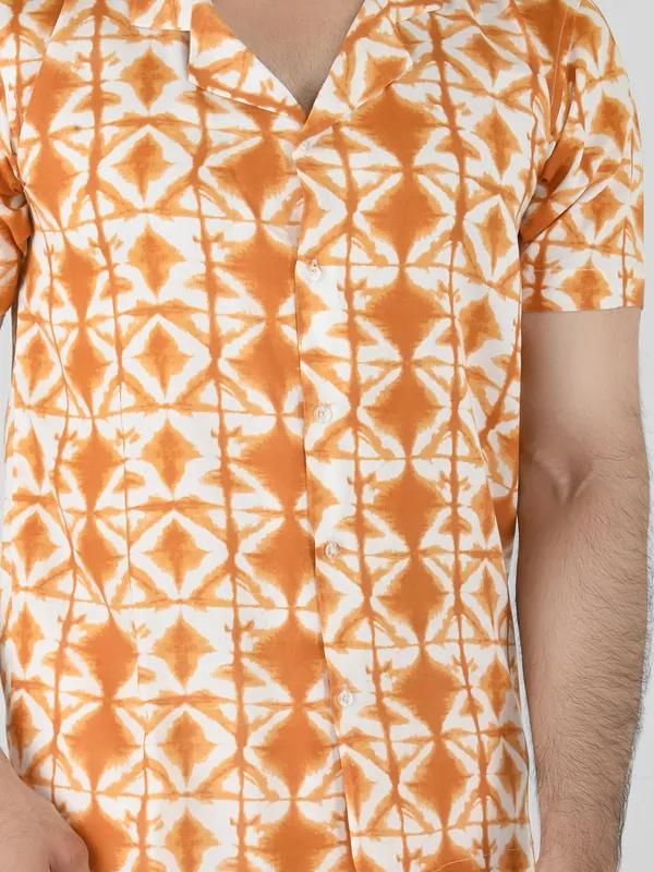 Mustrad_Geometric_Printed_Shirt_With_Shorts_Co-Ords